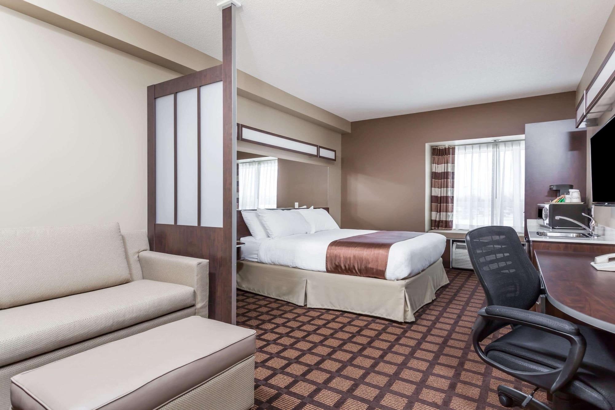 Microtel Inn & Suites By Wyndham - Тіммінс Екстер'єр фото